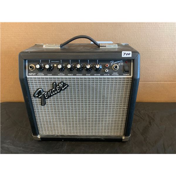 Fender Frontman 15R Powers On