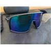 Image 1 : Cycling Glasses BMX 3 Lenses Polarized