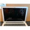 Image 3 : Macbook Air - Model A1466 - Windows Installed