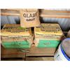 Image 1 : 6- Bags of concrete, 1/2 bag of glass grit