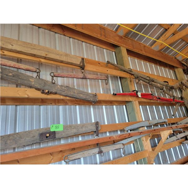 Approx. 9- Harness eveners