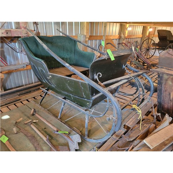 Black and green cutter c/w cover & hitch