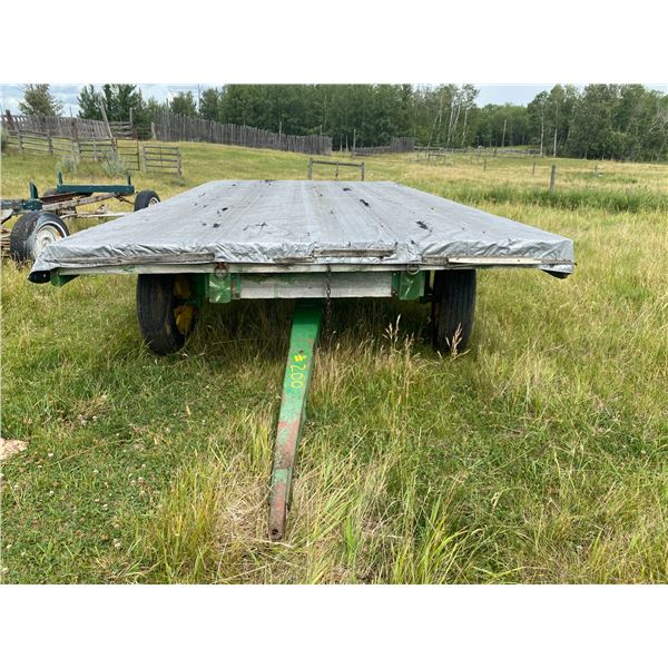 JD hay wagon, 7.60-15SL tires