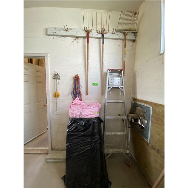 1- Bag of insulation, calf pulling chains, halter& pitch forks