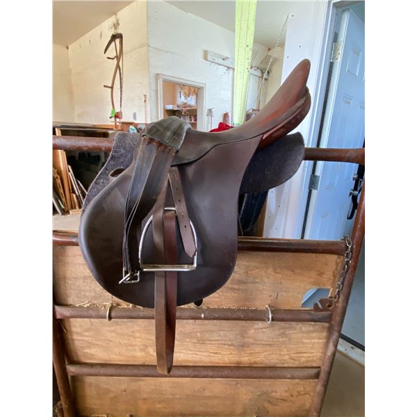English saddle c/w pad