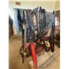 Image 14 : Work harness c/w rolling harness stand, qty of hames & horse clippers