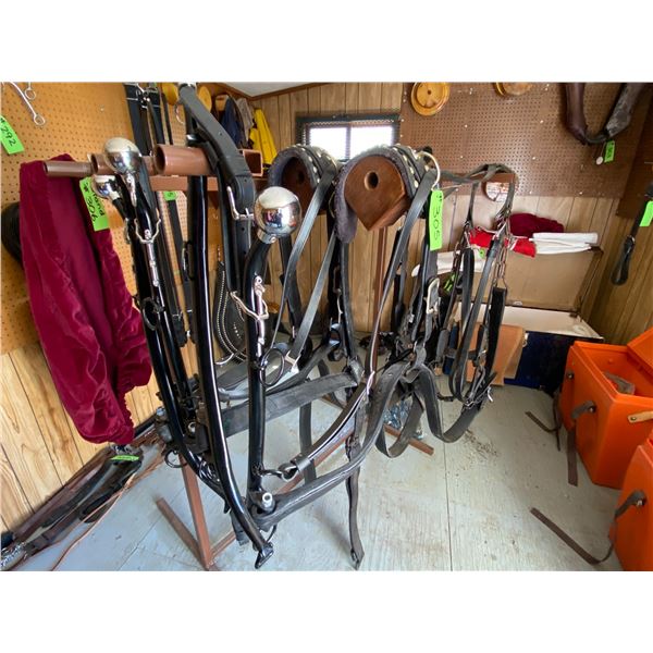 Complete set of Draft Harnesses