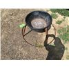 Image 2 : 2ft. Mineral feeder