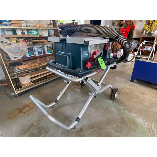 Bosch TS3000 10in. Table saw c/w dust extractor