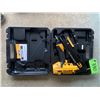 Image 1 : Bosttich finish nailer