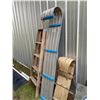 Image 2 : Wooden ladder, 2- sleds