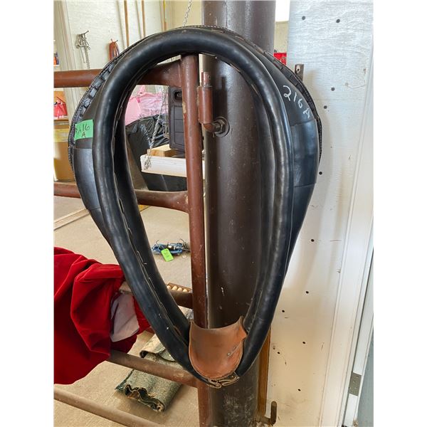 26in. collar c/w cover