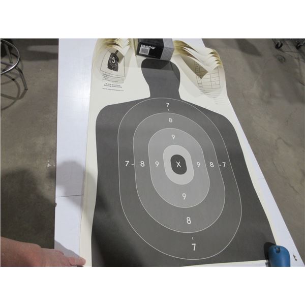 25 Targets - B-27E Gradient Scoring Silhouette - 35" x 23"