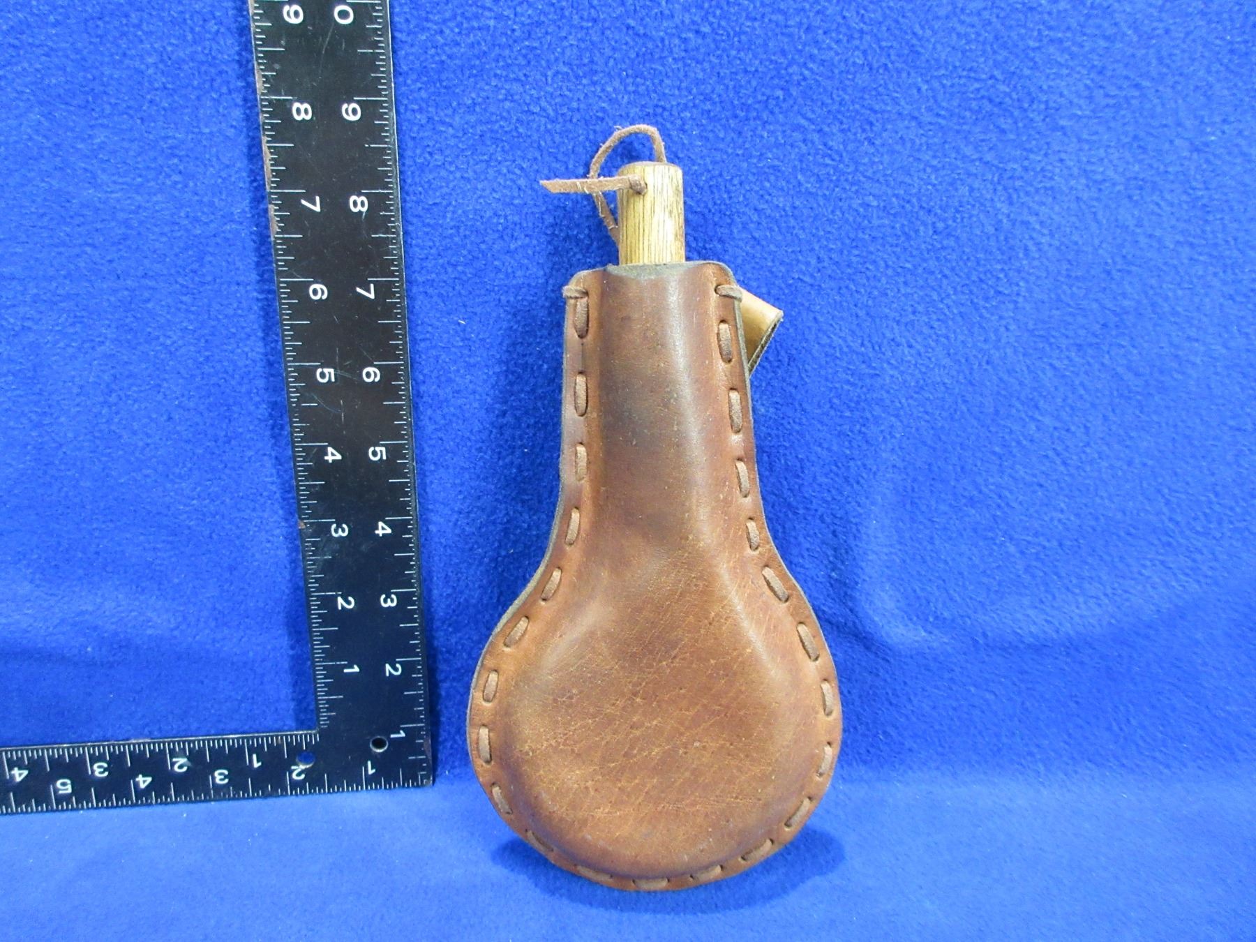 Powder Shot Flask Leather Powder/Shot Flask with Wood Stopper