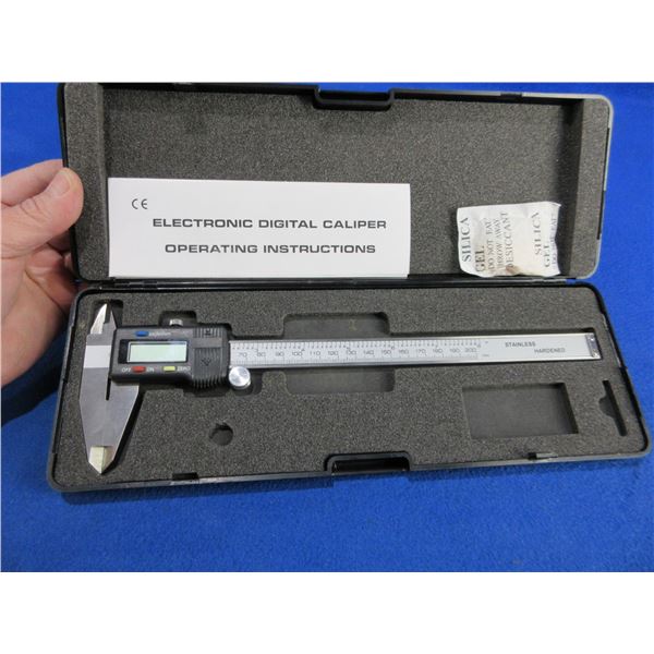 8" Electronic Digital Caliper with Case and Instructions