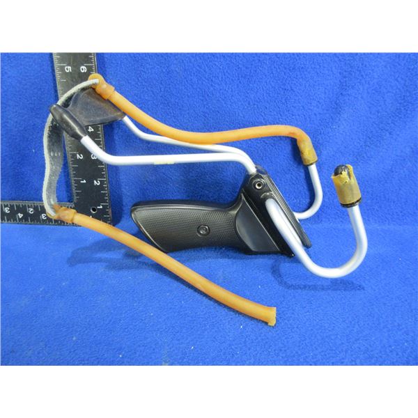 Barnett Diablo Slingshot - Power Bands Need Replaced