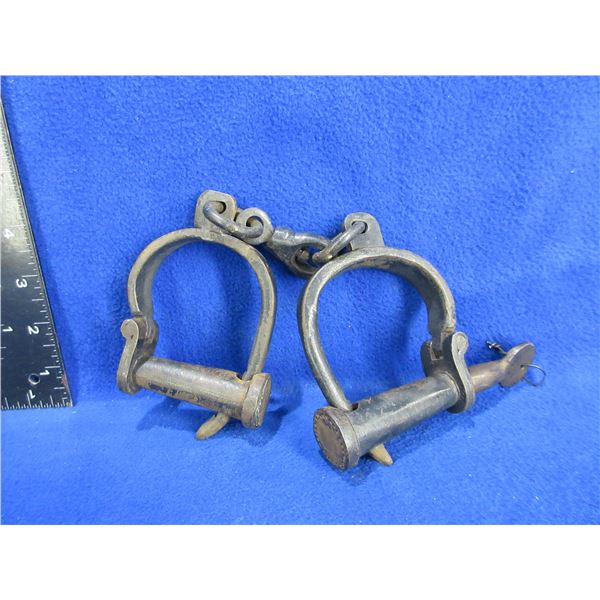 Vintage Handcuffs with 1 Key