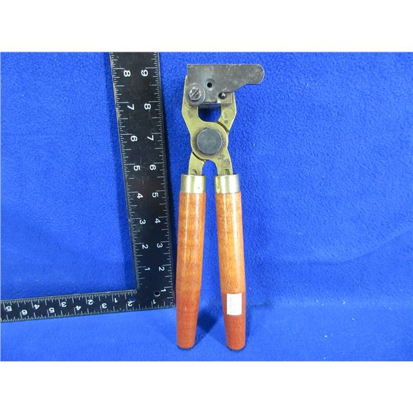 Lee 44 Cal. Round Ball Single Cavity Bullet Mold w/ Handles
