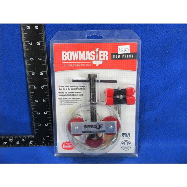 NEW - Bowmaster Bow Press/String Changer