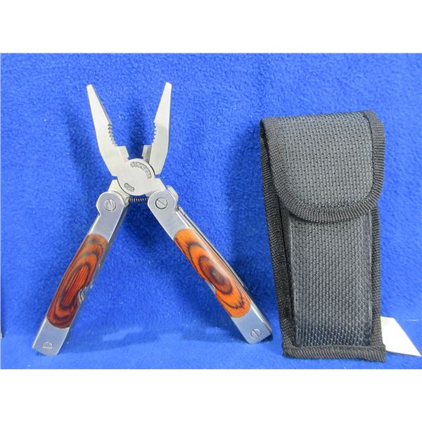 Multi-Tool Pliers with Sheath - Stainless 2CR