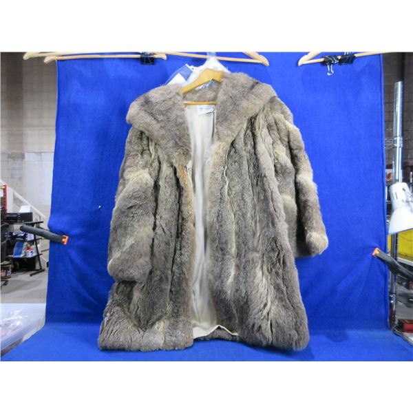 Vintage Natural Opossum Fur Coat - Medium