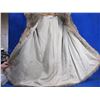 Image 3 : Vintage Natural Opossum Fur Coat - Medium