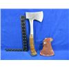 Image 2 : Vintage Estwing Hatchet with Tooled No. 1 Leather Sheath