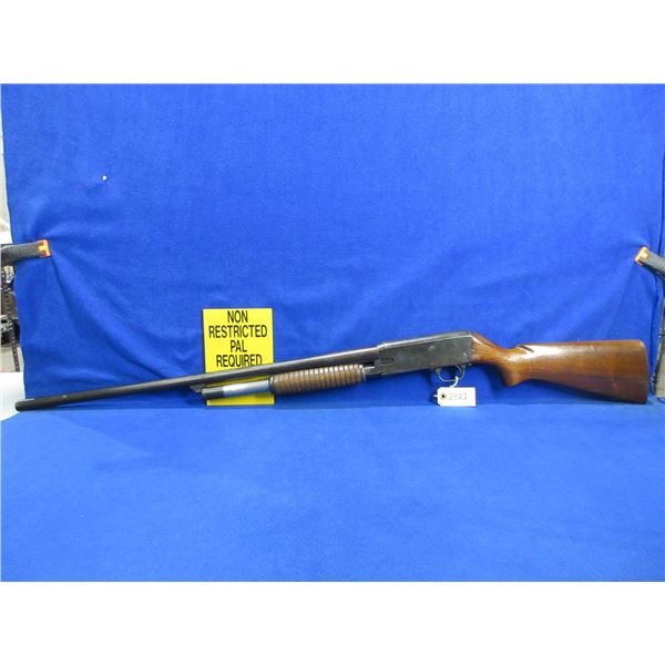 Non-Restricted - Stevens Model 820 in 12 Ga. 2 3/4"