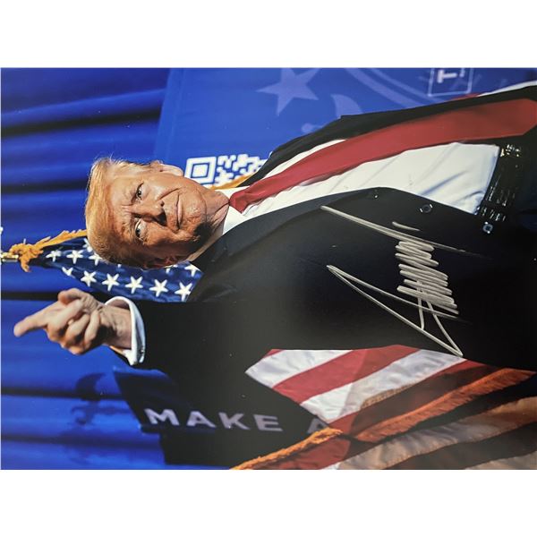 47th US President Donald Trump signed photo