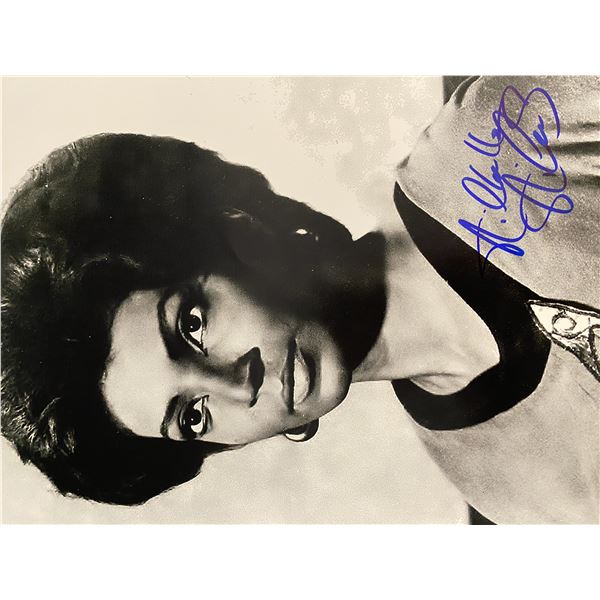 Star Trek Nichelle Nichols signed photo