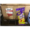 Image 1 : Takis Hot Nuts, Hot Chili Pepper and Lime Flavor 36 x 90g Packs