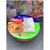 Image 2 : Nongshim Bowl Noodles Hot & Spicy Shrimp Flavor 9 x 86g Each