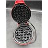 Image 2 : Starfrit Electric Mini Waffle Maker, Red, Model SF-MWM-01