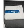 Image 2 : Bedsure Bright White Queen Duvet Cover Set – 3 Pieces, Includes Cover and Shams