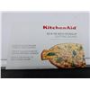 Image 2 : KitchenAid 12 x 18 Inch Nonslip Cutting Board