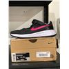 Image 1 : Nike Revolution 6 FlyEase Grade School Size 3Y Black and Pink Athletic Shoes