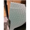 Image 2 : Green Mat with Embossed Circular Pattern Yoga Mat