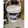 Image 1 : Co-op Gold Ice Melter 10 kg Bucket