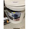 Image 2 : Co-op Gold Ice Melter 10 kg Bucket
