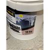 Image 2 : Gold Ice Melter De-Icer 10 kg Bucket