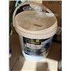 Image 2 : Co-Op Gold Ice Melter 10kg Bucket