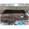 Image 1 : House & Home 100 Percent Polyester Throw Blanket – Brown