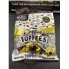 Image 2 : Walker’s Arabica Coffee Toffees Display Set, 12 x 150g Bags