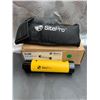 Image 2 : SitePro 13-590 2.5x Hand Level with Carrying Sleeve
