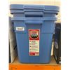 Image 2 : Rubbermaid Roughneck Storage Container, Blue, 37-Gallon Capacity Lot of 2