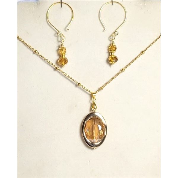 21)  GOLD TONE WITH CHAMPAGNE COLORED