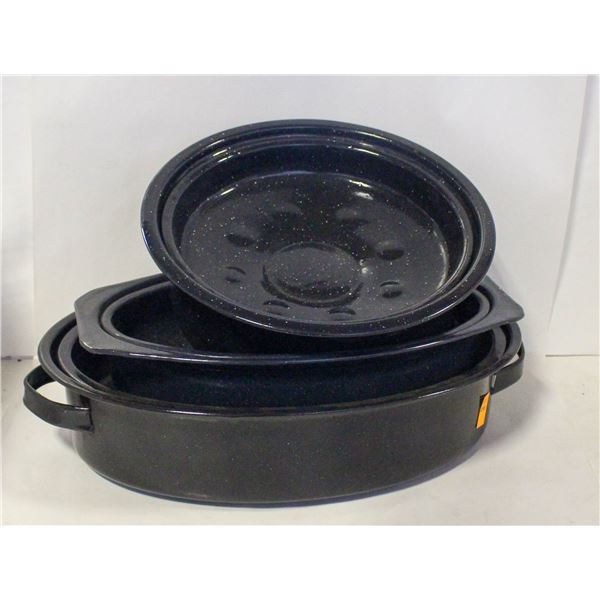 3 ROASTING PANS - ESTATE