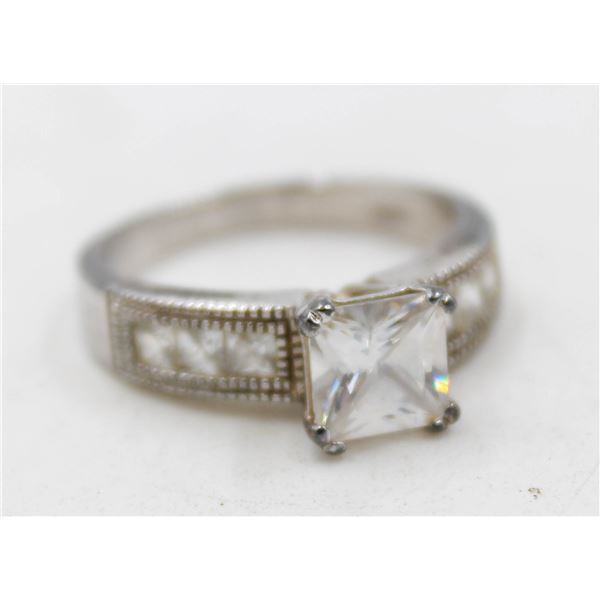 CUBIC ZIRCONIA .925 SILVER GEMSTONE RING, SIZE