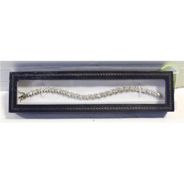 BRACELET SILVER TONED