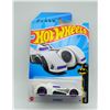 Image 1 : HOT WHEELS BATMOBILE THE FLASH WHITE BATMAN 1:64